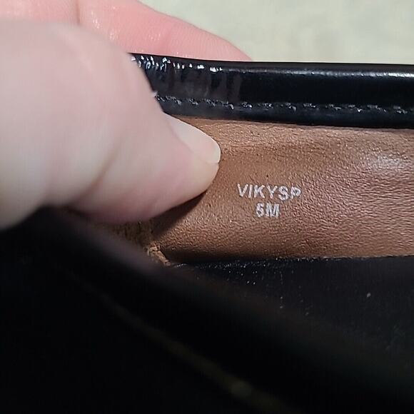 Donald J Pliner Viky Hair leather Black Loafer Women's Sz 5 Silver Buckle - Picture 8 of 10